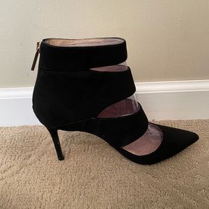 Louise et Cie Black Cage Heel Great Condition